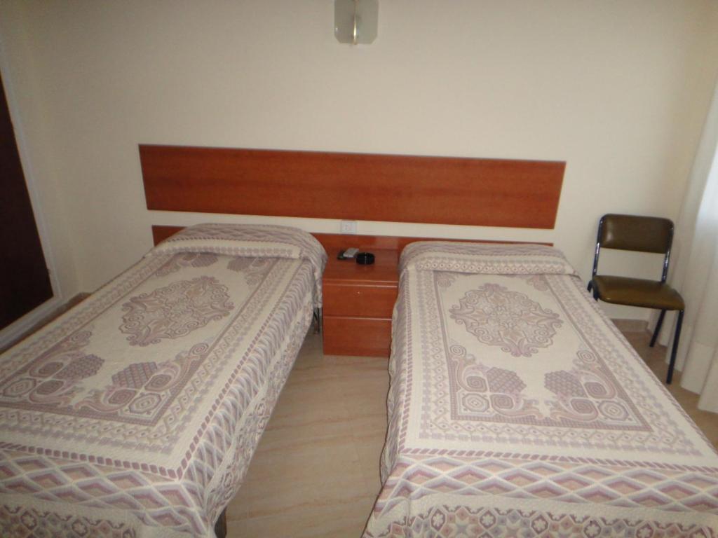 Hotel Pensio Restaurant Llança Zewnętrze zdjęcie